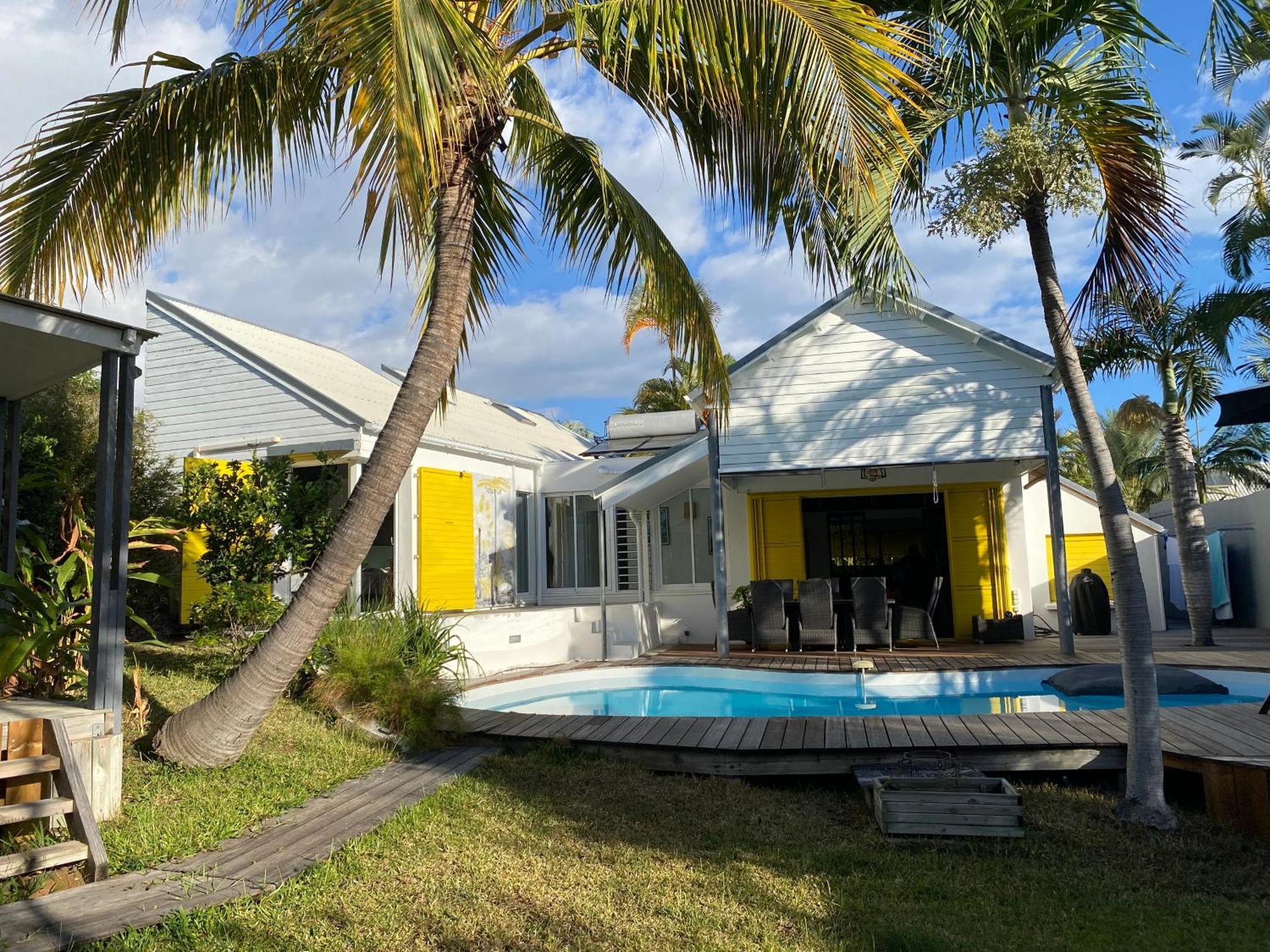 Villa Ylang سان جيل لي بان المظهر الخارجي الصورة