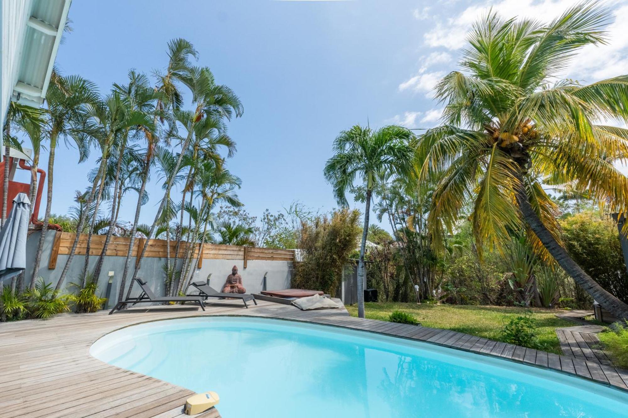 Villa Ylang سان جيل لي بان المظهر الخارجي الصورة